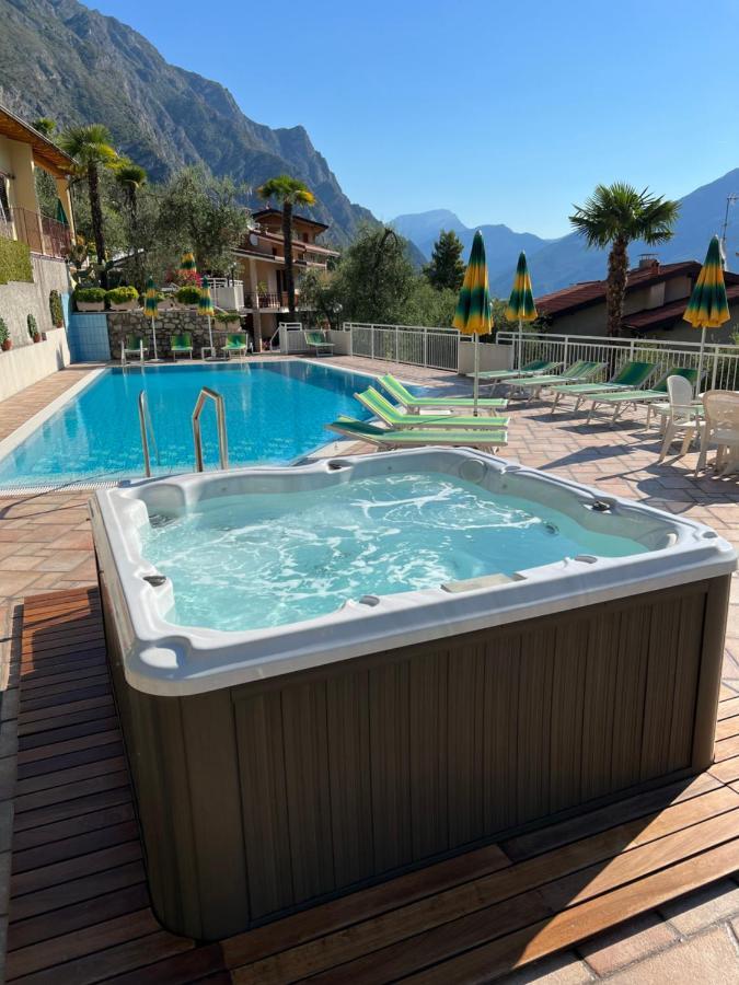 Appartamenti Villa Clivia Limone sul Garda Exterior photo